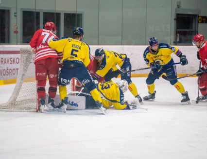 Berani smazali tříbrankové manko, mají bod. Vsetín porazil Pardubice B