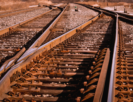 Cyklista vjel v Malenovicích na kole pod vlak 