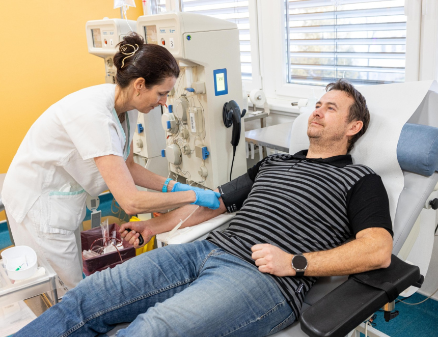 Zájem o darování plazmy ve Vsetíně roste, nemocnice přidává další odběrový den