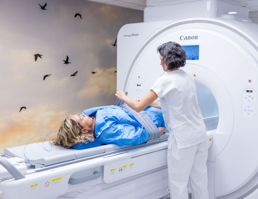 O vyšetření magnetickou rezonancí v anestézii je ve Vsetínské nemocnici zájem