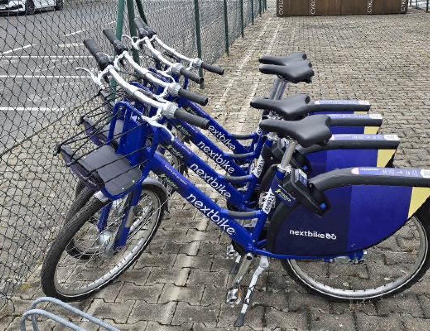 Po Rožnově nově i na sdílených kolech