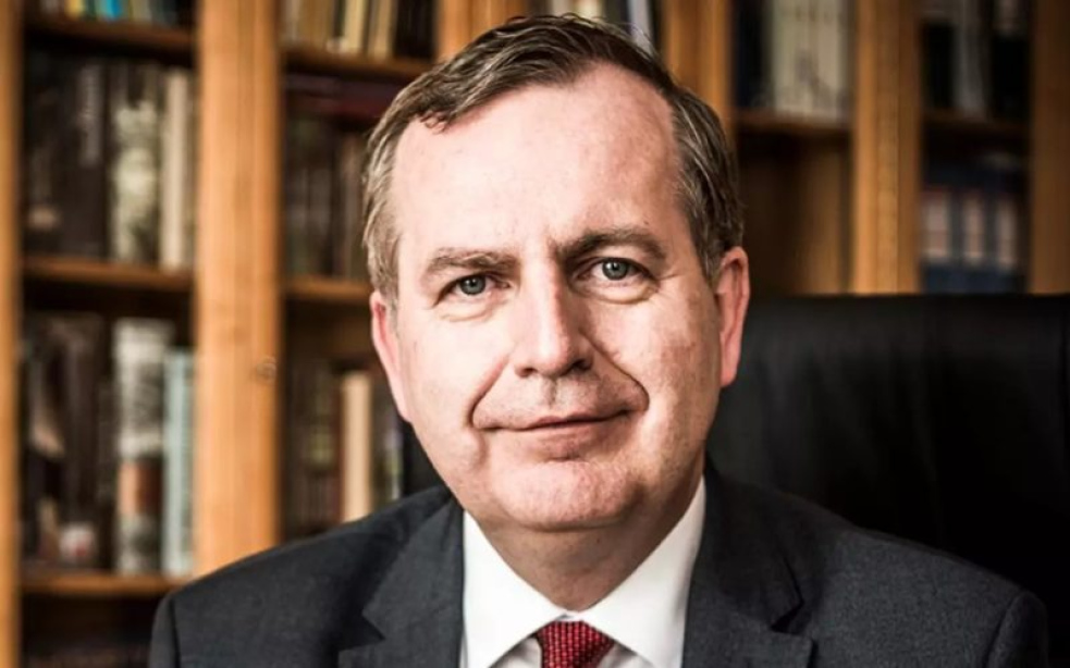 Rektor Univerzity Karlovy vyzývá vládu: Zastavte to, jinak zdevastujete zemi