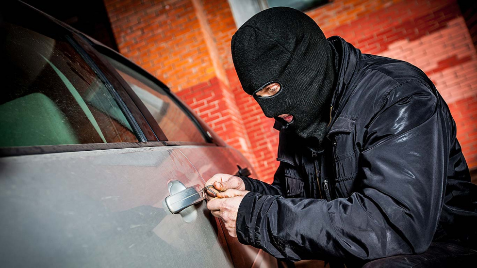 Gang kradl auta ve velkém. Odcizili 26 aut za téměř 12 milionů korun