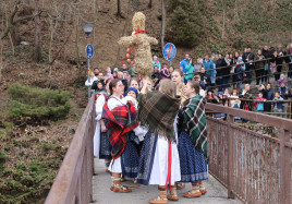 Vsetin zamek velikonce2