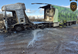 Zlin na dalnici horel kamion1